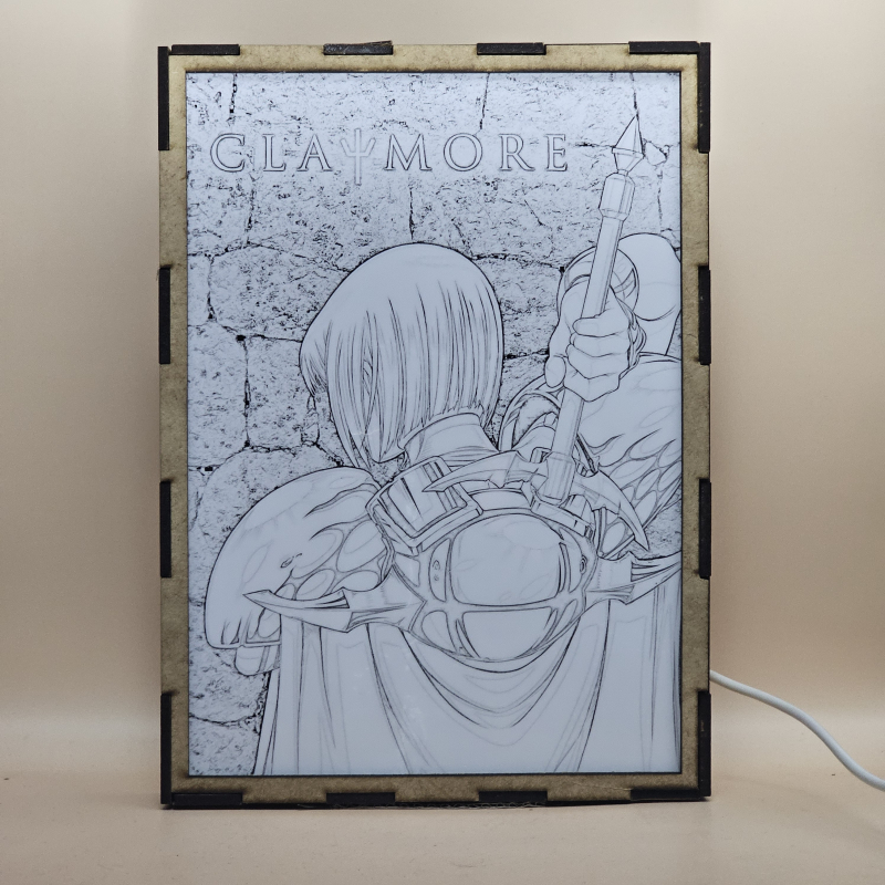 Lámpara ánime/manga  Claymore  con doble imagen del personaje Clare, vista apagada, se esconde la imágen de atras.