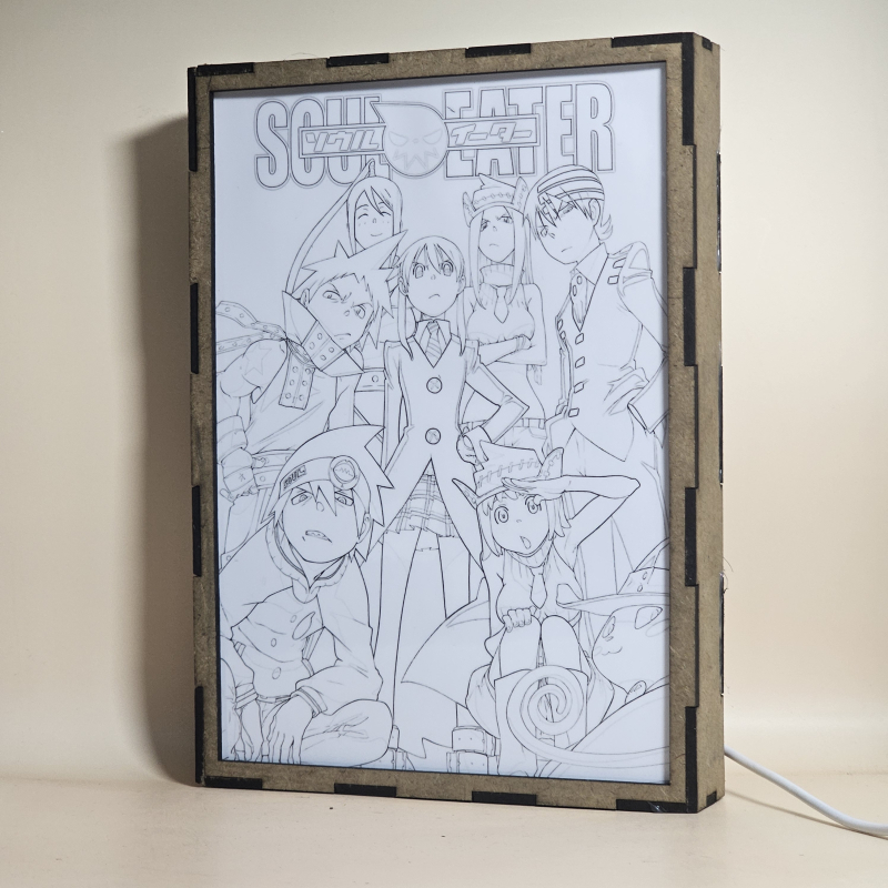Lámpara ánime/manga  Soul Eater  con doble imagen del grupo Maka Albarn, Eater, Black☆Star, Tsubaki Nakatsukasa, Death the Kid, Liz, Patty y Blair, vista apagada, se esconde la imágen de atras.