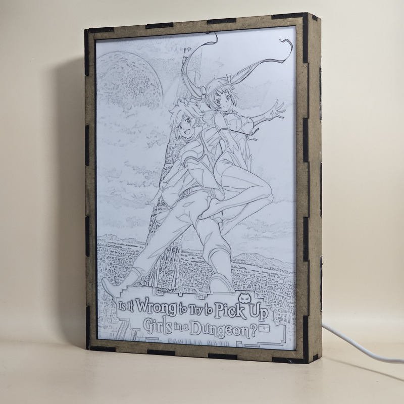 Lámpara ánime/manga  DanMachi  con doble imagen de la pareja Bell Cranel y Hestia, vista apagada, se esconde la imágen de atras.