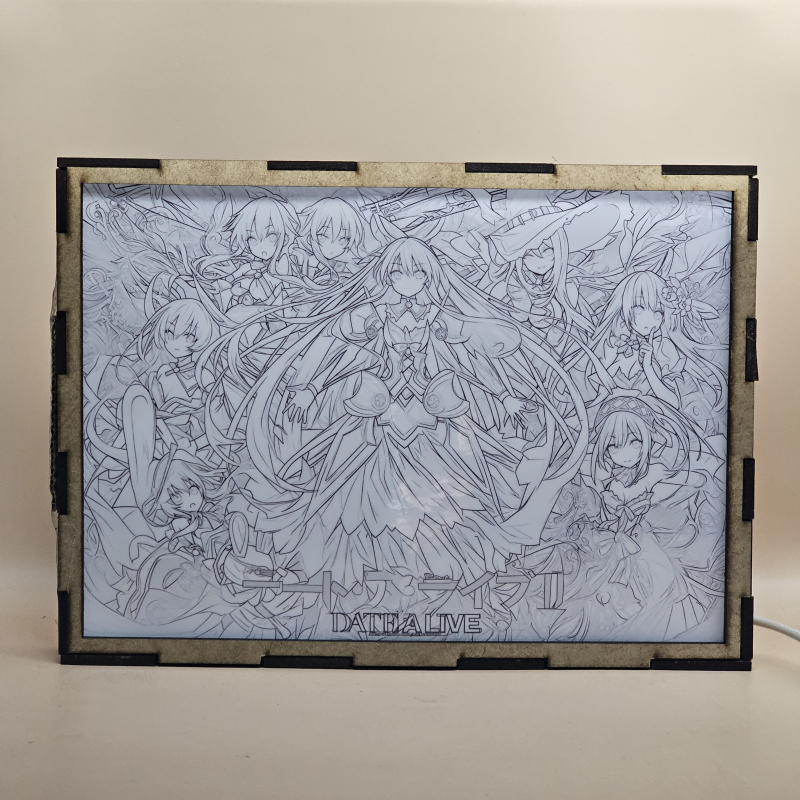 Lámpara ánime/manga  Date A Live  con doble imagen del grupo Tohka Yatogami, Kotori Itsuka, Yoshino Himekawa, Kaguya Yamai, Yuzuru Yamai, Miku Izayoi, Kurumi Tokisaki y Natsumi Kyouno, vista apagada, se esconde la imágen de atras.