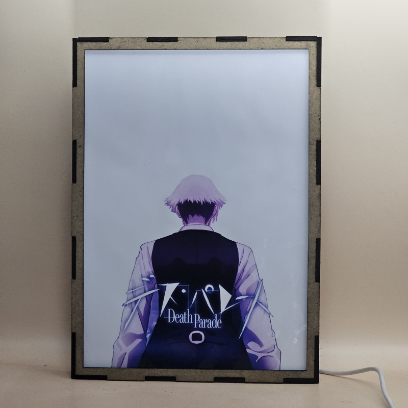 Lámpara ánime/manga  Death Parade  con doble imagen de la pareja Decim y Chiyuki, vista apagada, se esconde la imágen de atras.