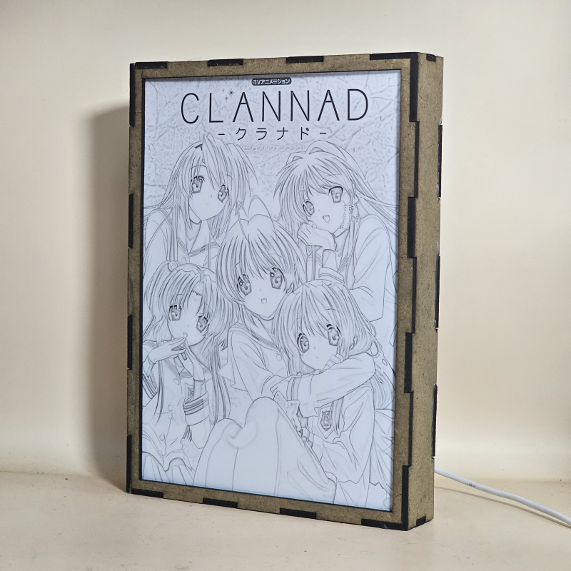 Lámpara ánime/manga  Clannad  con doble imagen del grupo Kyou Fujibayashi, Tomoyo Sakagami, Kotomi Ichinose, Fuko Ibuki y Nagisa Furukawa, vista apagada, se esconde la imágen de atras.