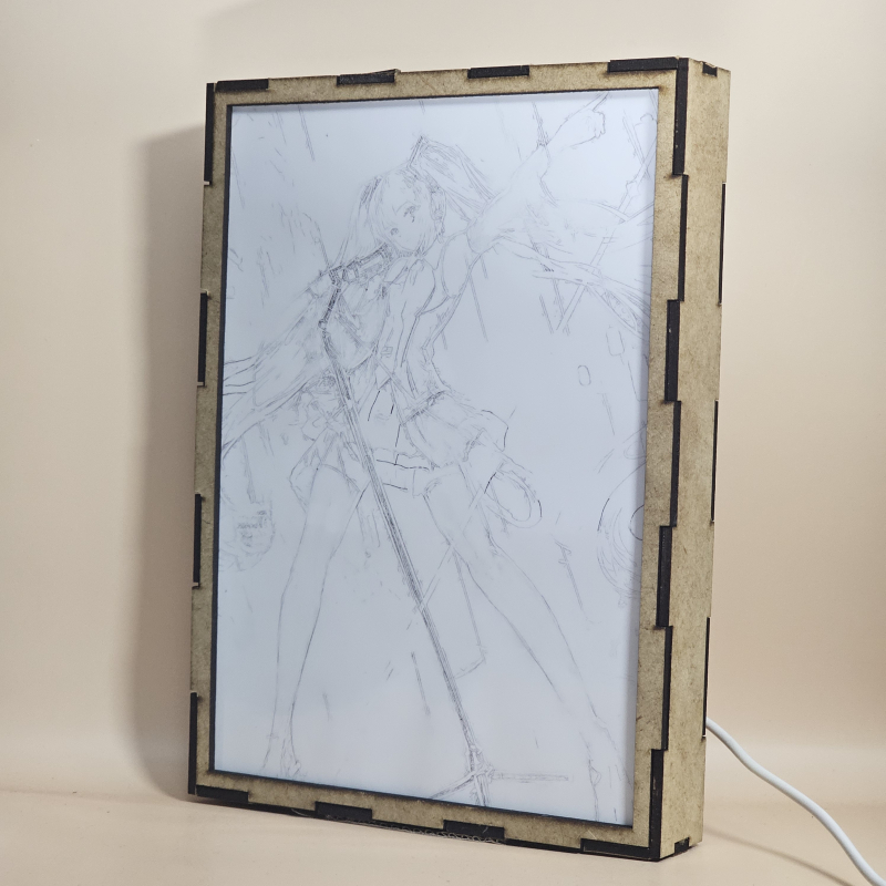 Lámpara ánime  Miku Hatsune  con doble imagen del personaje Miku Hatsune, vista apagada, se esconde la imágen de atras.