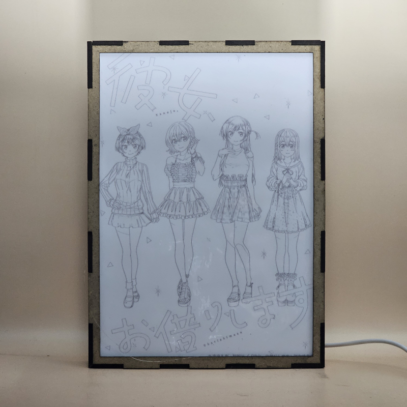 Lámpara ánime/manga  Rent-A-Girlfriend  con doble imagen del grupo Mami Nanami, Chizuru Mizuhara, Sumi Sakurasawa y Ruka Sarashina, vista apagada, se esconde la imágen de atras.