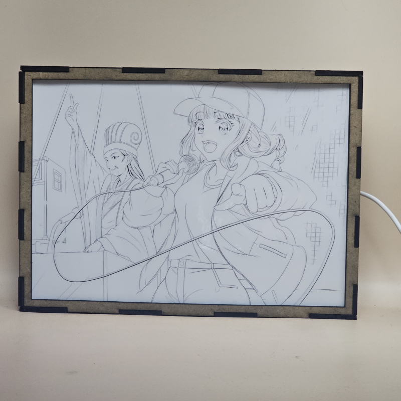 Lámpara ánime/manga  Paripi Koumei  con doble imagen de la pareja Eiko Tsukimi y Zhuge Kongming, vista apagada, se esconde la imágen de atras.