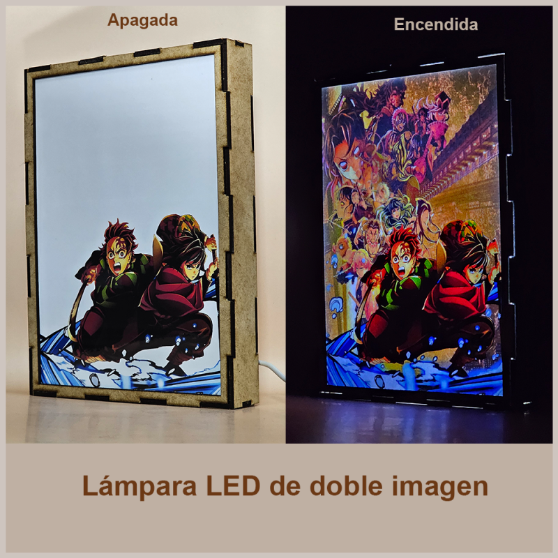 Lámpara ánime/manga  Kimetsu no Yaiba  con doble imagen del grupo Tanjirō Kamado, Shinobu Kochō, Kanao Tsuyuri, Sanemi Shinazugawa, Nezuko Kamado, Zenitsu Agatsuma, Inosuke Hashibira, Akaza, Giyū Tomioka, Kyōjurō Rengoku, Tokito Muichiro, Obanai Iguro, Mitsuri Kanroji, Tengen Uzui, Gyomei Himejima, Aoi Kanzaki, Yuichiro Tokito, Makio, Suma, Hinatsuru, Genya Shinazugawa, Kokushibo, Doma, Nakime y Kaigaku, vista apagada y encendida, donde se revela la ilustración completa al encender la luz LED.
