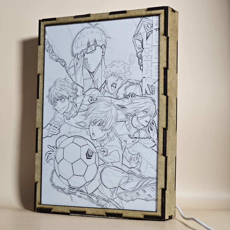 Lámpara ánime/manga  Blue Lock  con doble imagen del grupo Meguru Bachira, Isagi Yoichi, Hyoma Chigiri, Rensuke Kunigami y Jinpachi Ego, vista apagada, se esconde la imágen de atras.