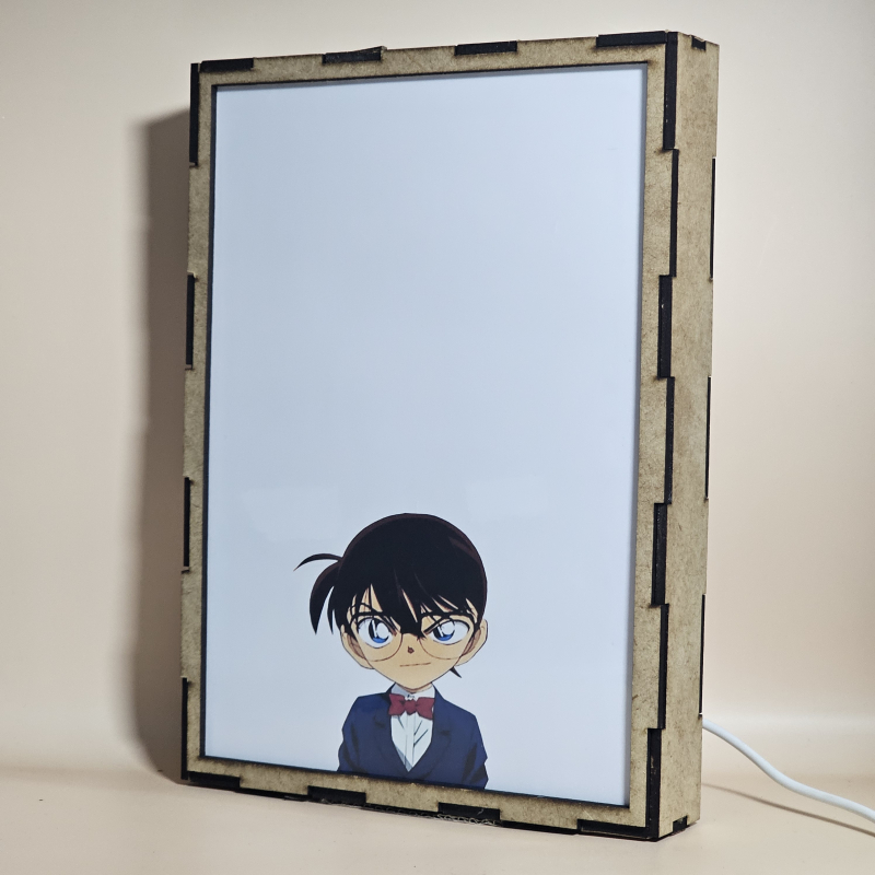 Lámpara ánime/manga  Detective Conan  con doble imagen del grupo Conan Edogawa, Ran Mouri, Kogoro Mouri, Heiji Hattori, Kaito Kid, Ai Haibara, Profesor Hiroshi Agasa y Inspectores de policía, vista apagada, se esconde la imágen de atras.